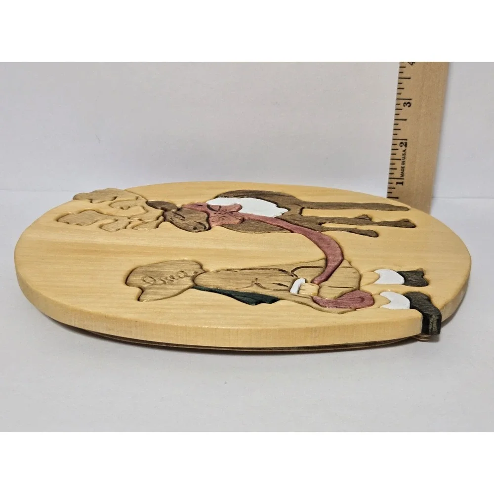 VINTAGE Wood Art Oval Christmas Reindeer Holly‎ Hobbie Handmade Signed Decor